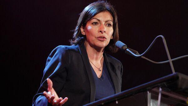 Мэра Парижа обвинили в финансировании армянских сепаратистов в Карабахе