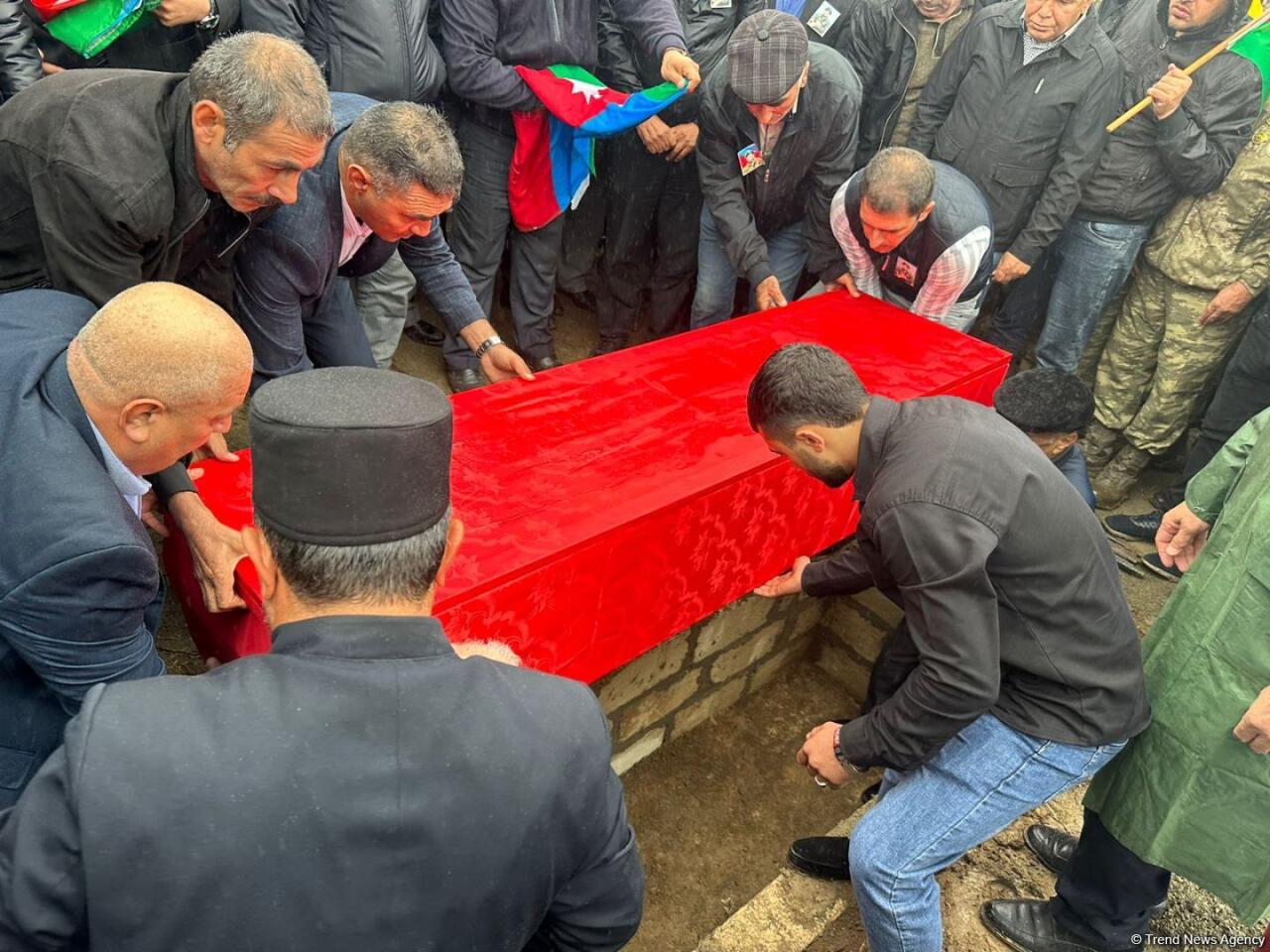 Останки шехида, пропавшего без вести во время Первой Карабахской войны, похоронены в Физули