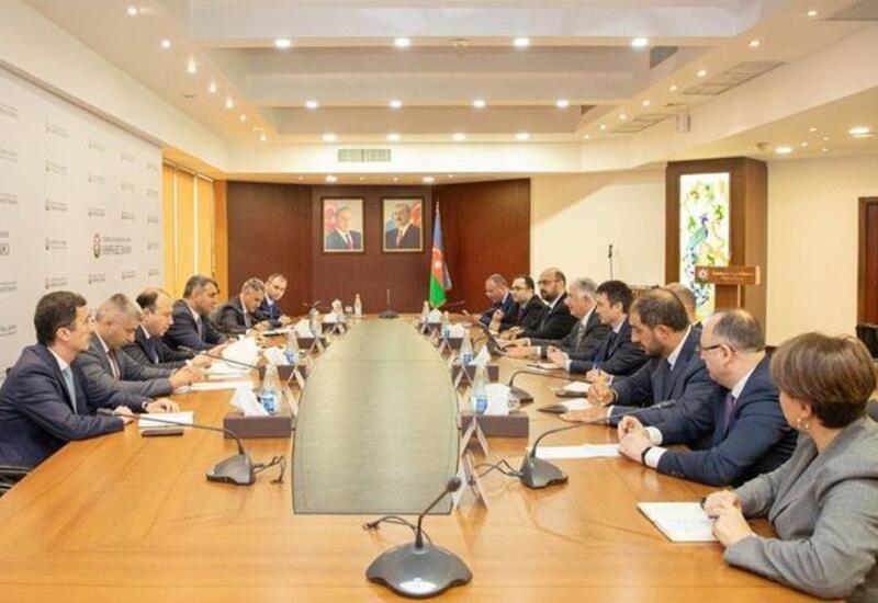 ЦБ Азербайджана обсудил финансирование банков с Международной исламской корпорацией