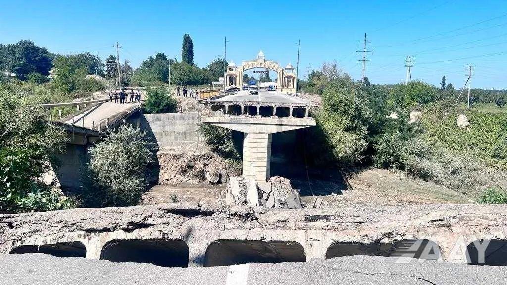 На месте обрушившегося моста в Хачмазе построят новый