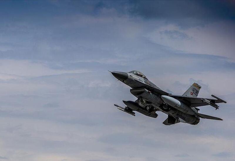 ВВС Турции отчитались о десятках успешных ударов по террористам в Ираке