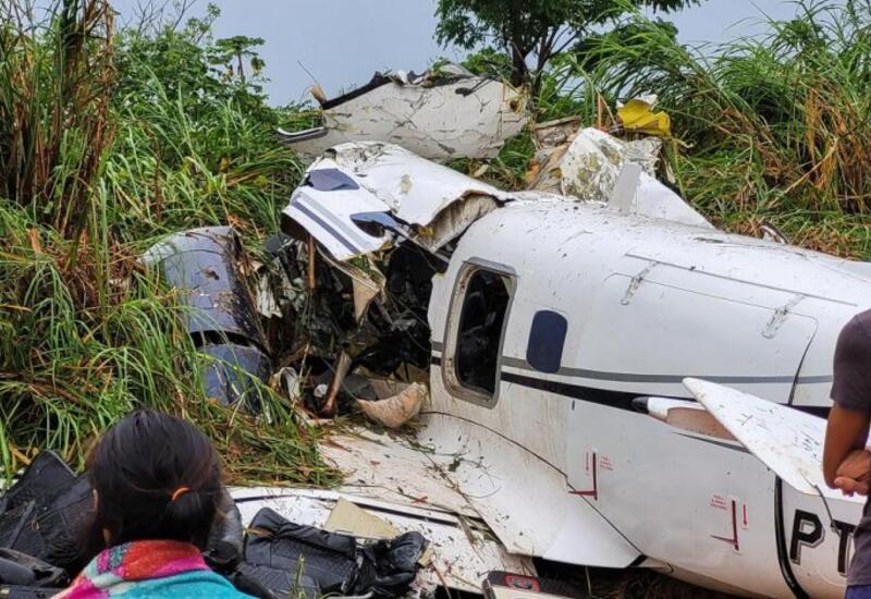 В Бразилии разбился самолет с туристами