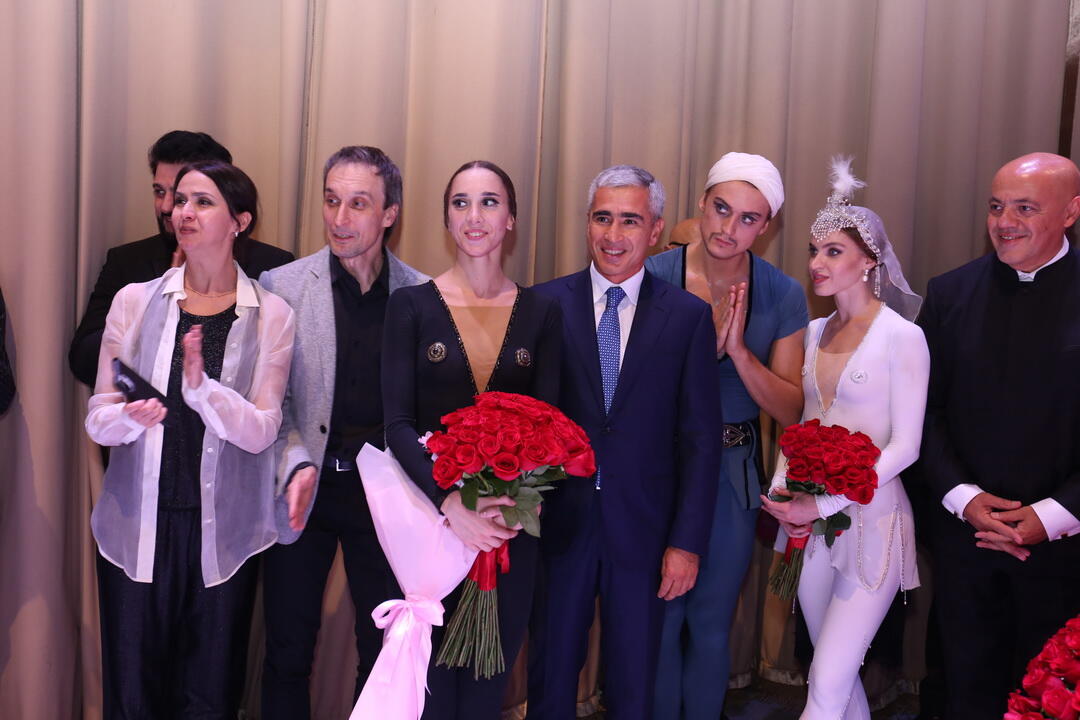 Грандиозно, ярко, феерично! Премьера "Легенды о любви" великого Арифа Меликова в Баку