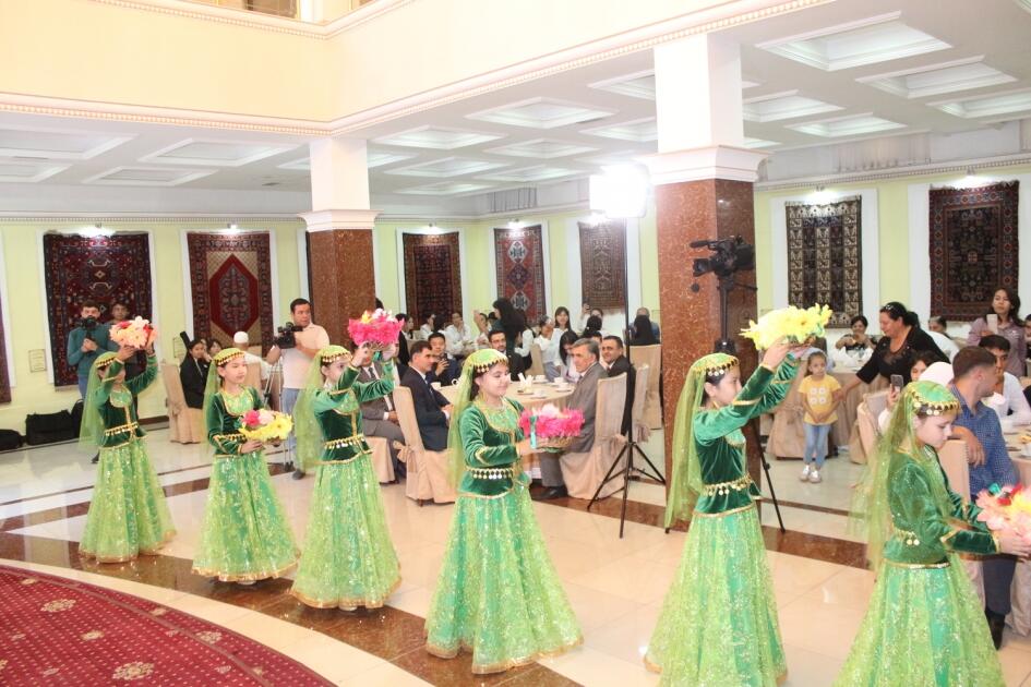 День национальной музыки Азербайджана отмечен в Узбекистане
