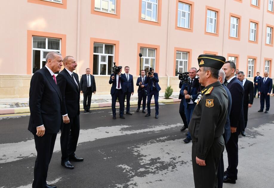 Президент Ильхам Алиев и Президент Реджеп Тайип Эрдоган приняли участие в открытии Нахчыванского восстановительно-промышленного военного комплекса