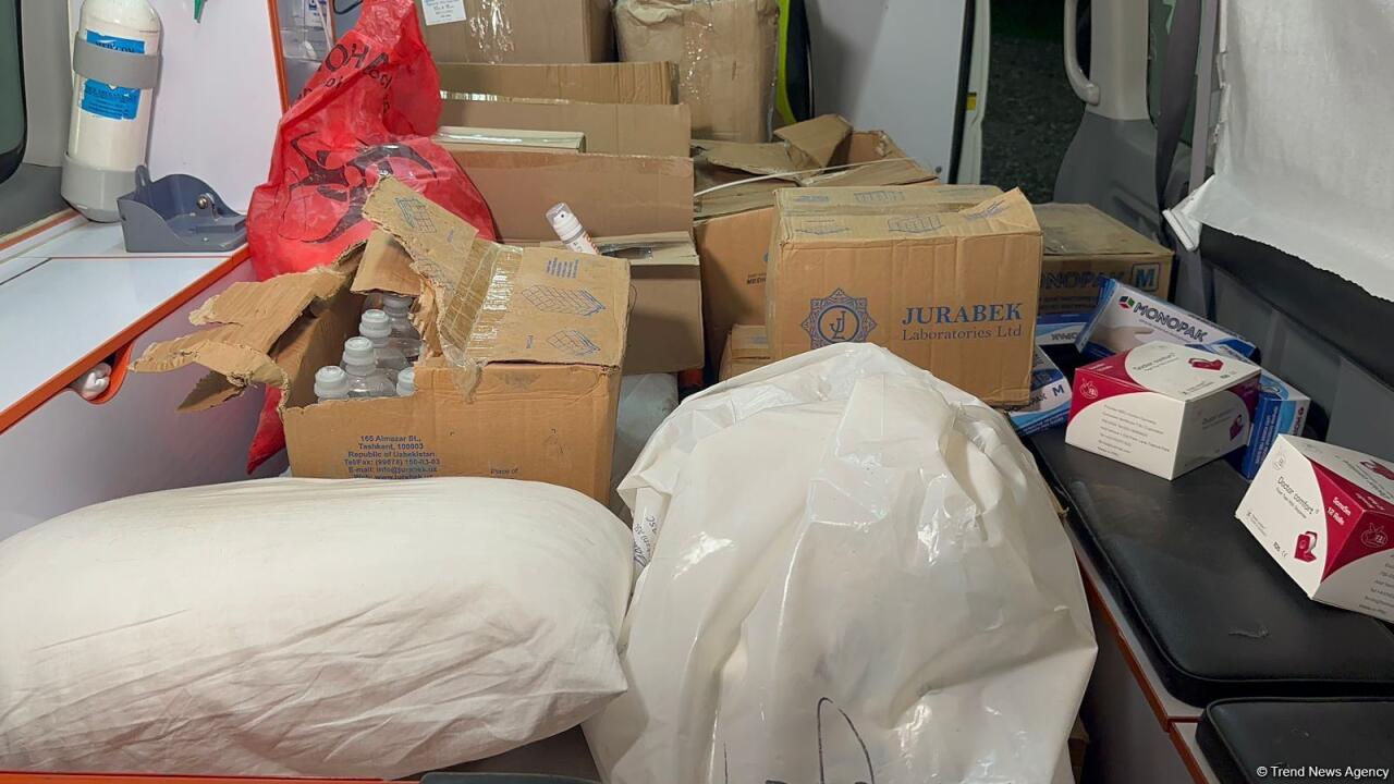 В помощь пострадавшим в Ханкенди отправлены медикаменты