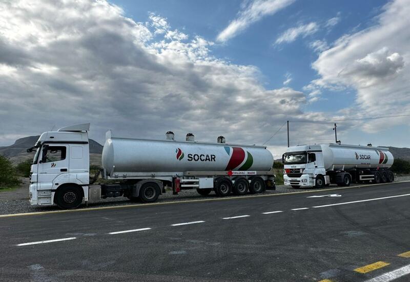 В Ханкенди отправлены 38 тонн бензина и 16 тонн дизтоплива