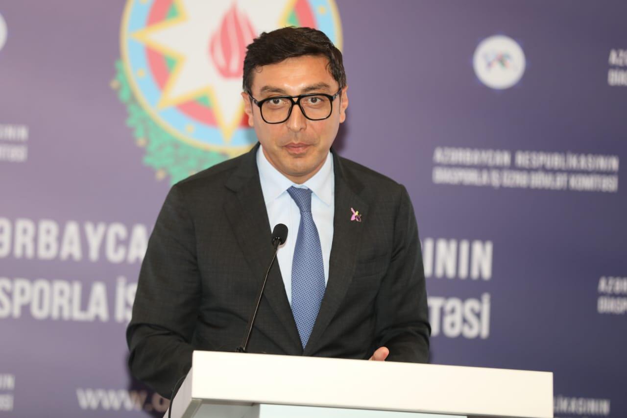B Баку начался I Форум диаспорской молодежи тюркских государств