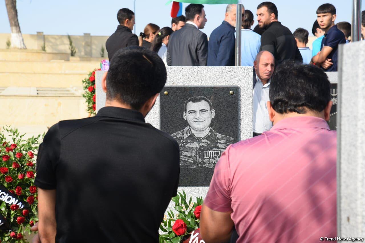 Азербайджанский народ чтит память шехидов Отечественной войны