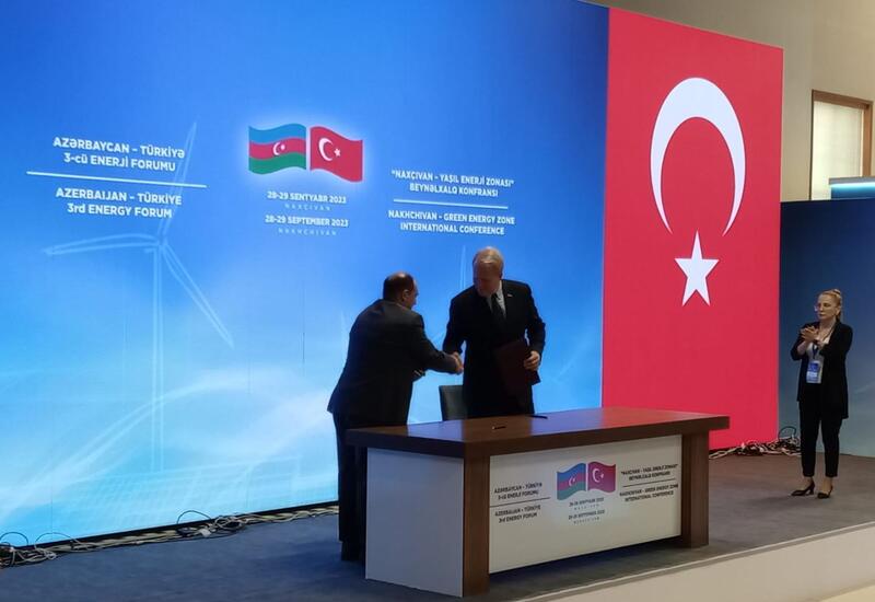 Azərbaycan və Türkiyə külək enerjisi layihəsinin hazırlanması üzrə yol xəritəsini imzalayıb