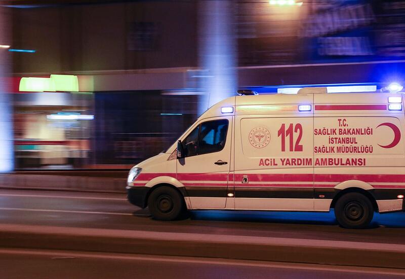 Автобус перевернулся в Турции, есть погибшие и пострадавшие
