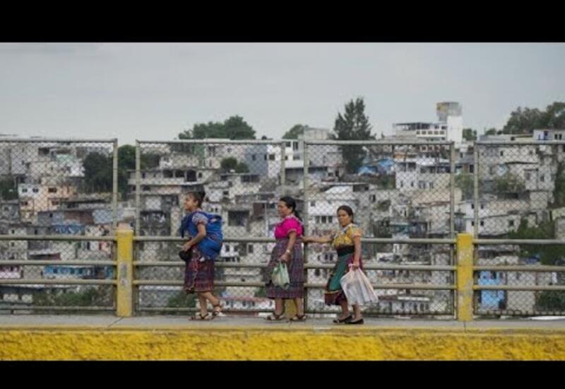 В Гватемале обрушились десятки жилых домов