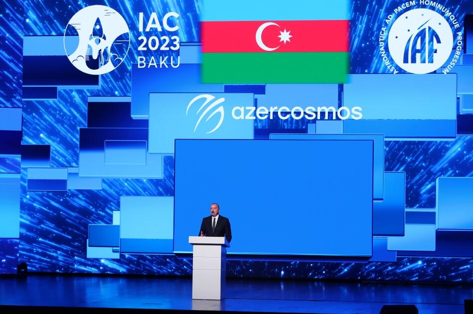 Президент Ильхам Алиев выступил на церемонии открытия 74-го Международного астронавтического конгресса