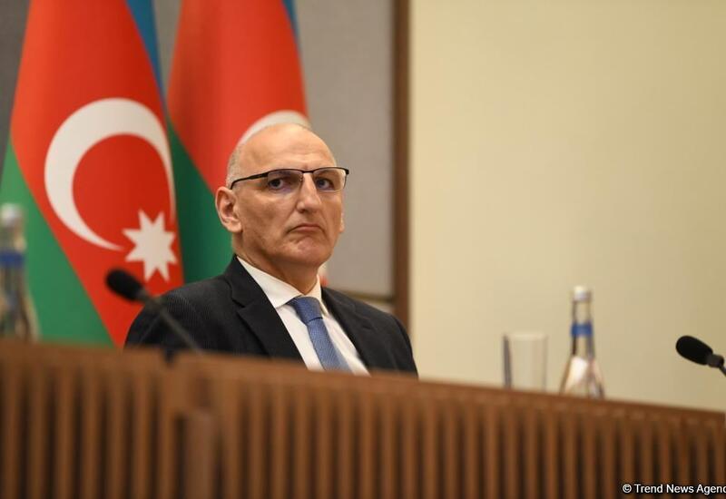 Азербайджан хочет подписания мирного договора с Арменией