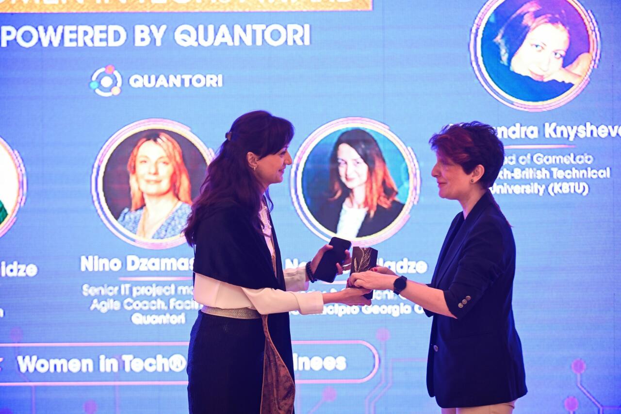 Генеральный директор AzerTelecom удостоена престижной награды «Global Leadership Women in Tech®»