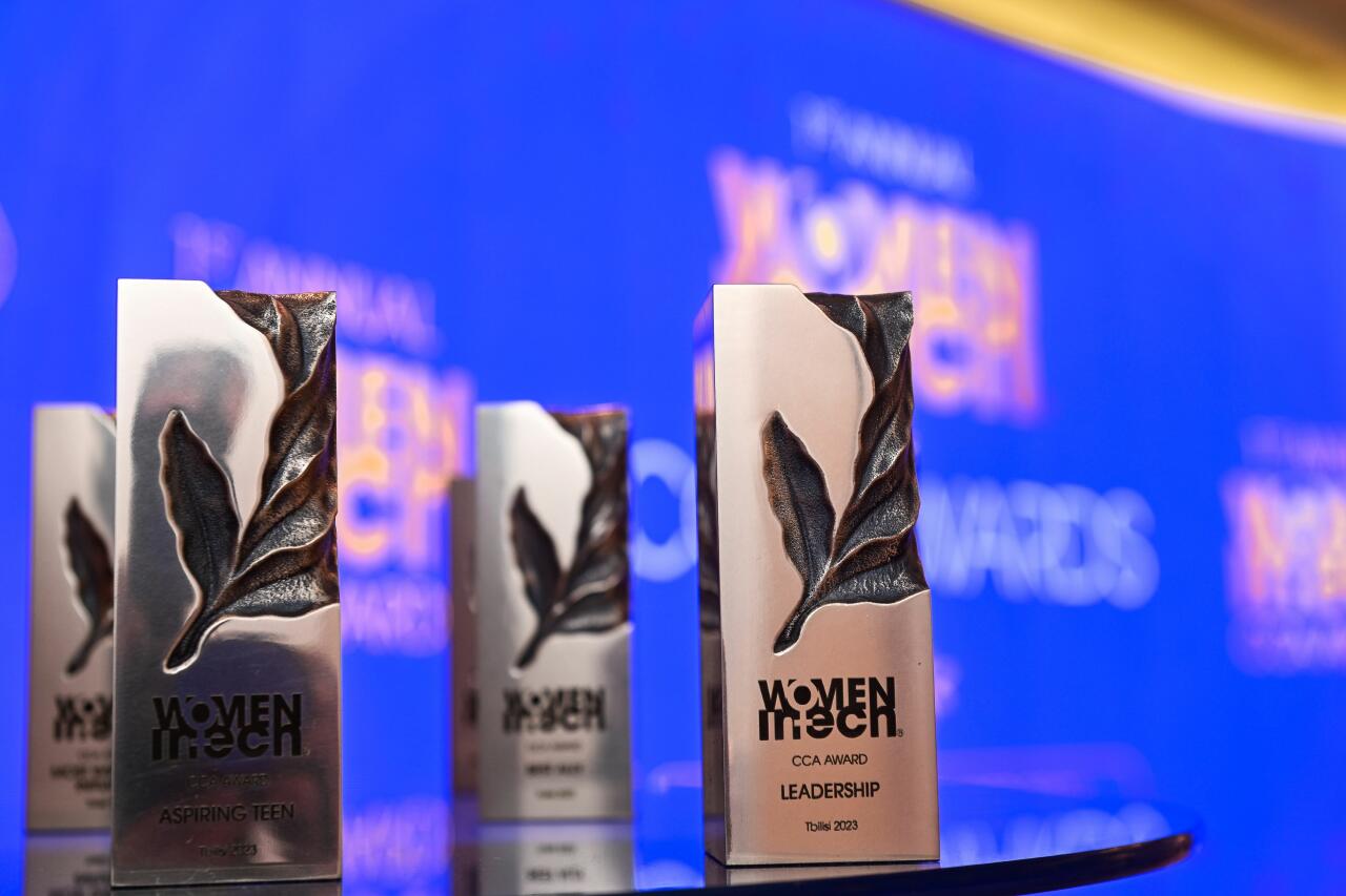 Генеральный директор AzerTelecom удостоена престижной награды «Global Leadership Women in Tech®»