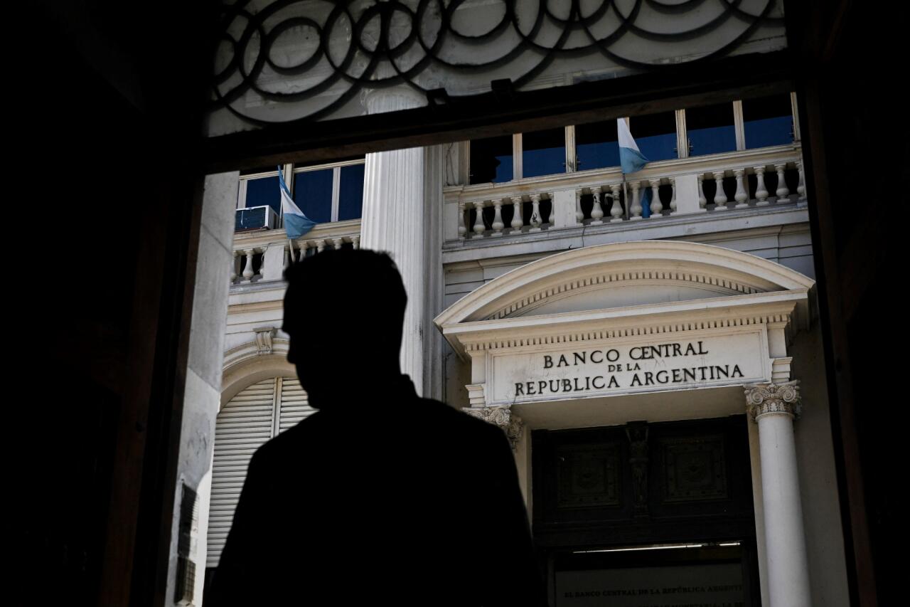 Инфляция в Аргентине приблизилась к 140%