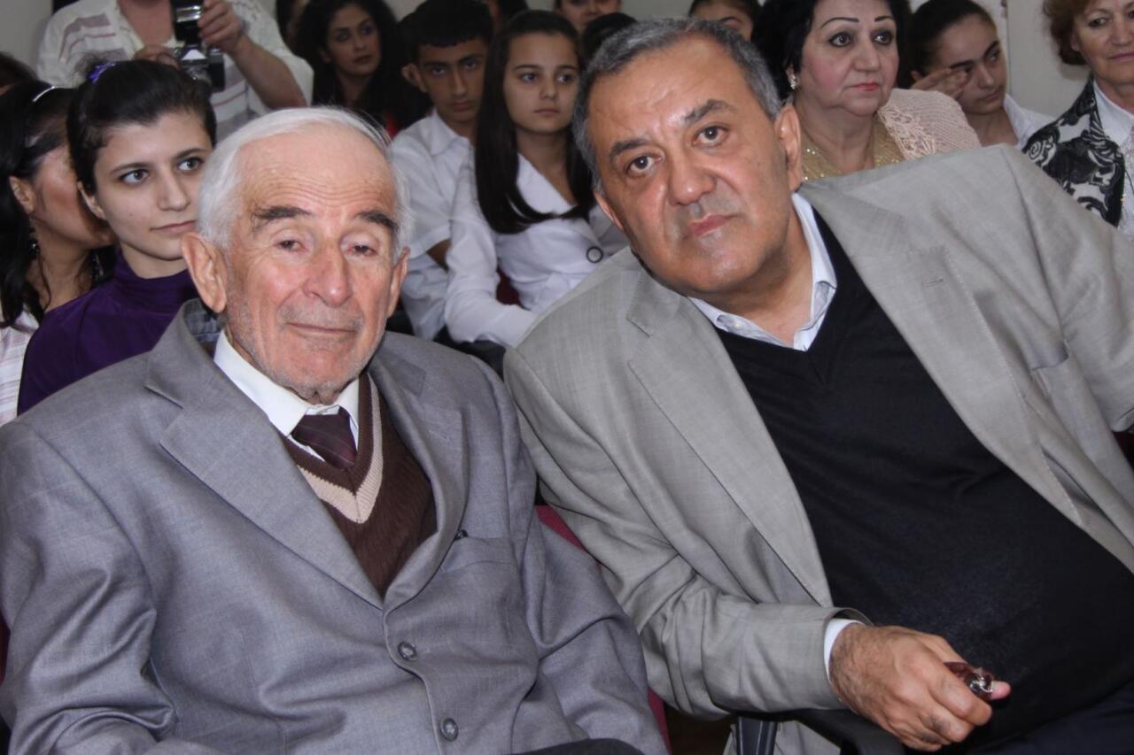 Сегодня исполнилось 100 лет со дня рождения народного писателя Гюльгусейна Гусейноглу