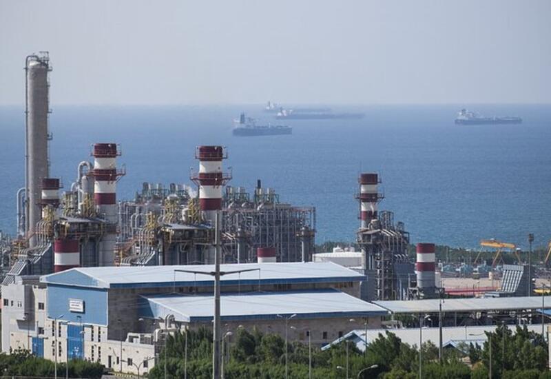Нефтяному конкуренту России предрекли ужесточение санкций