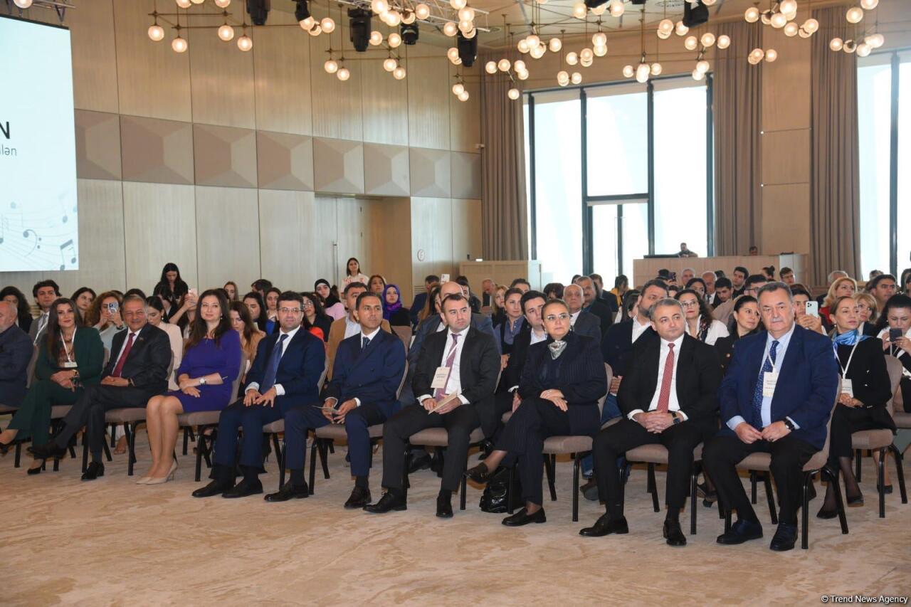 В Баку состоялось торжественное открытие первого Музыкального форума, посвященного 100-летию Гейдара Алиева