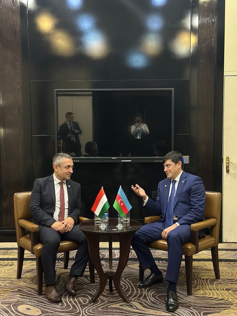 Фуад Мурадов провел двусторонние встречи в Бишкеке