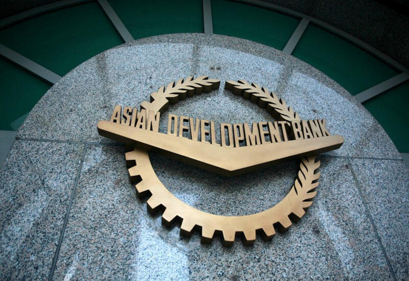 Азиатский банк развития выпустил облигации в азербайджанской валюте