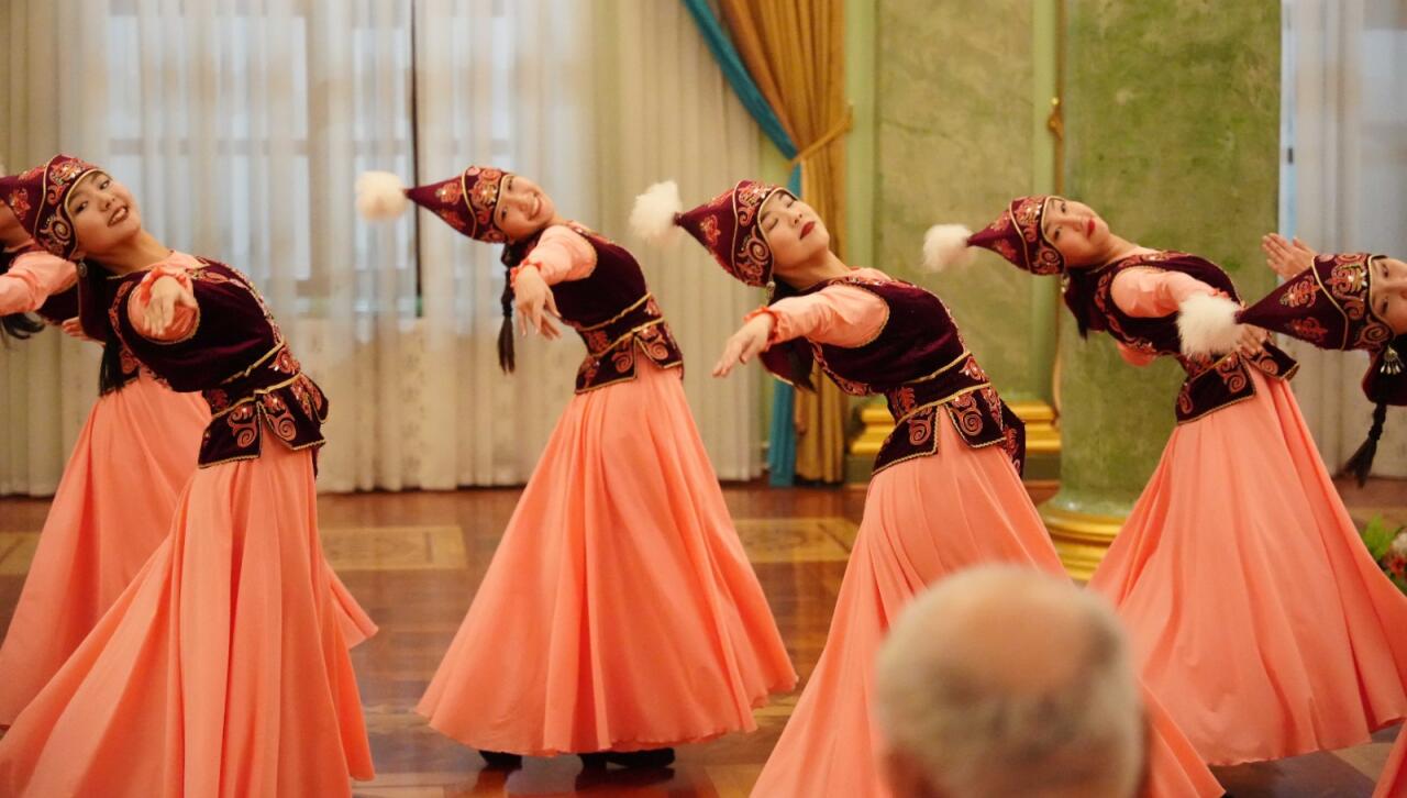 B Бишкеке состоялся торжественный концерт по случаю 100-летнего юбилея Гейдара Алиева