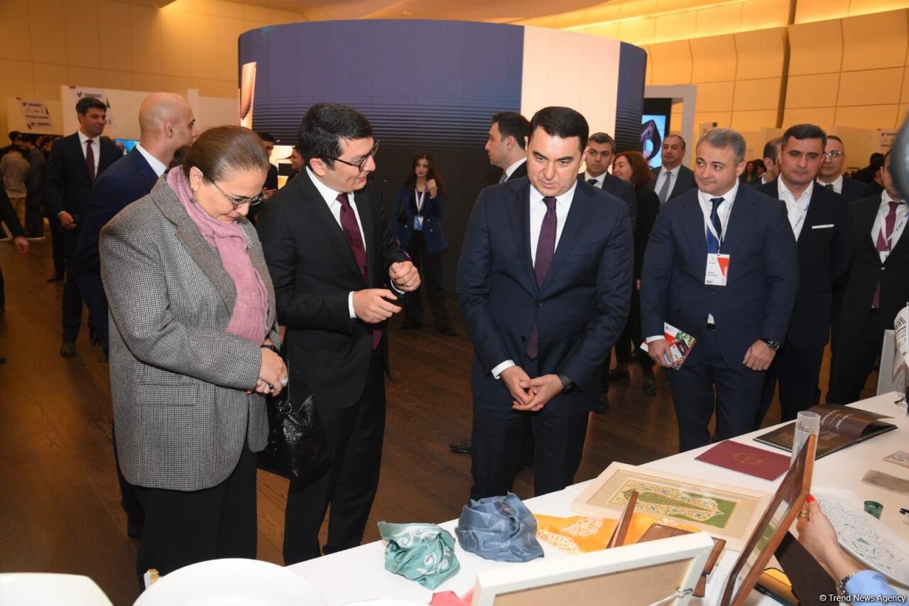 В Баку открылась "Выставка культуры и творческих индустрий"