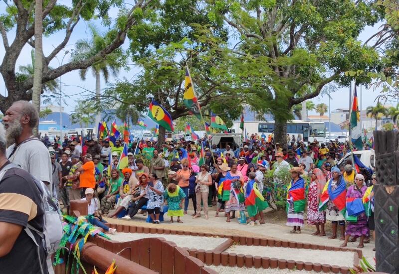 В Новой Каледонии состоялся марш протеста против Франции