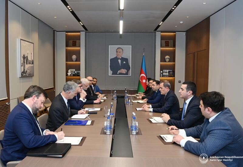Джейхун Байрамов на переговорах с помощником госсекретаря США