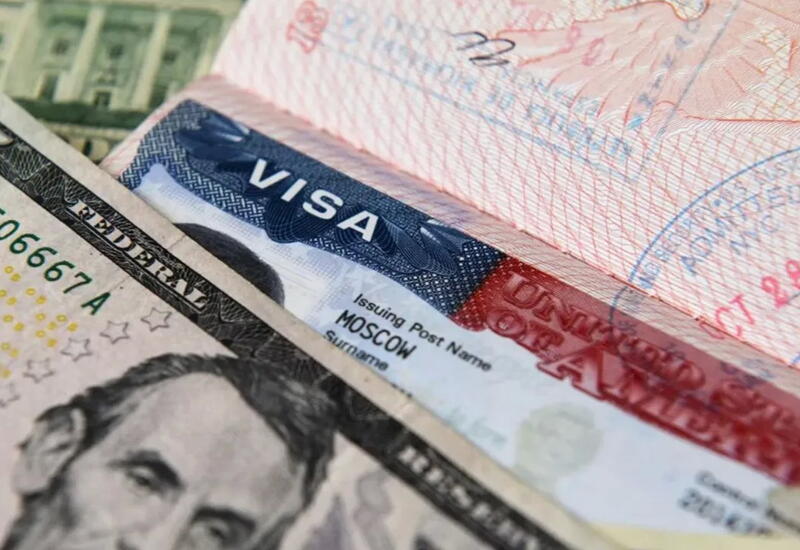 США планируют отказаться от бумажных виз