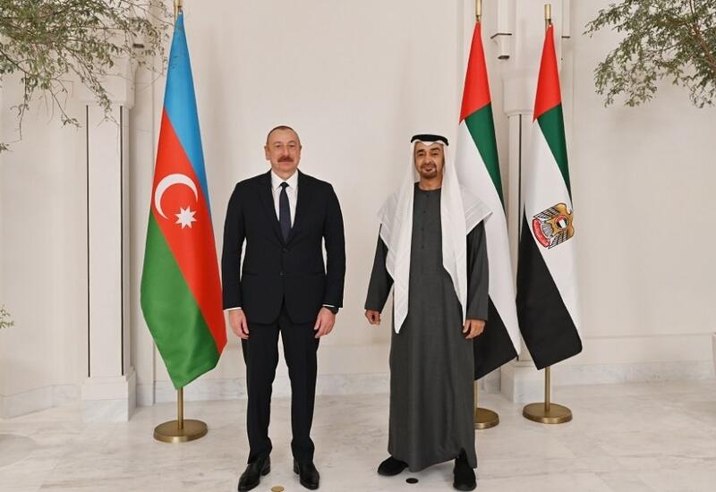 Президент ОАЭ позвонил Президенту Ильхаму Алиеву
