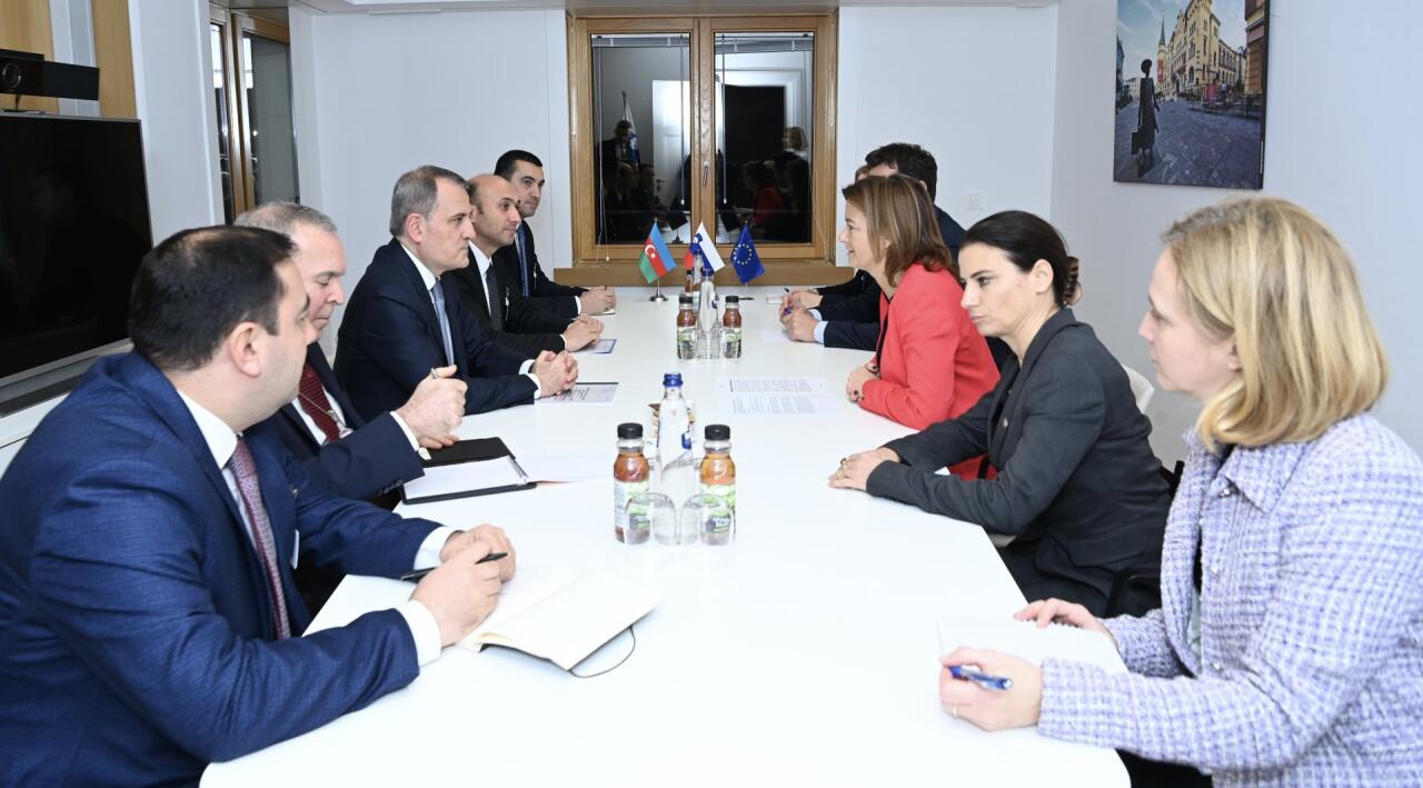Азербайджан и Словения обсудили постконфликтный Южный Кавказ