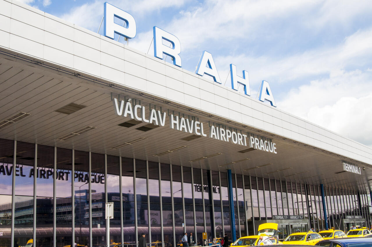 Аэропорт Праги минировали?