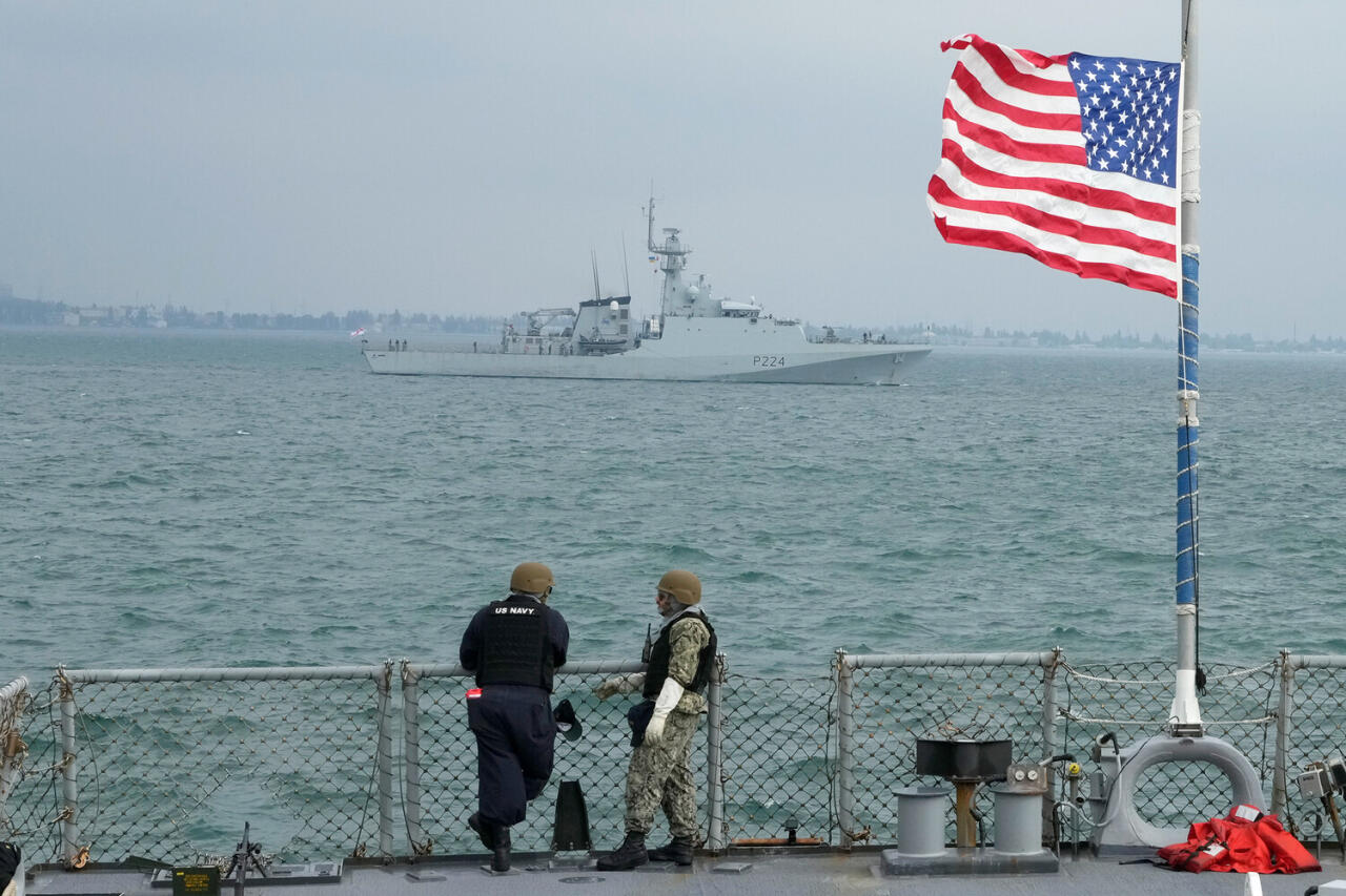 США вывели корабли из акватории Красного моря