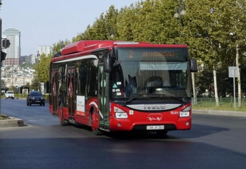 В Баку на линии выпущено дополнительно 200 автобусов