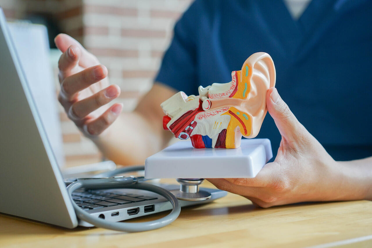Невротизм связали с риском развития заболевания внутреннего уха