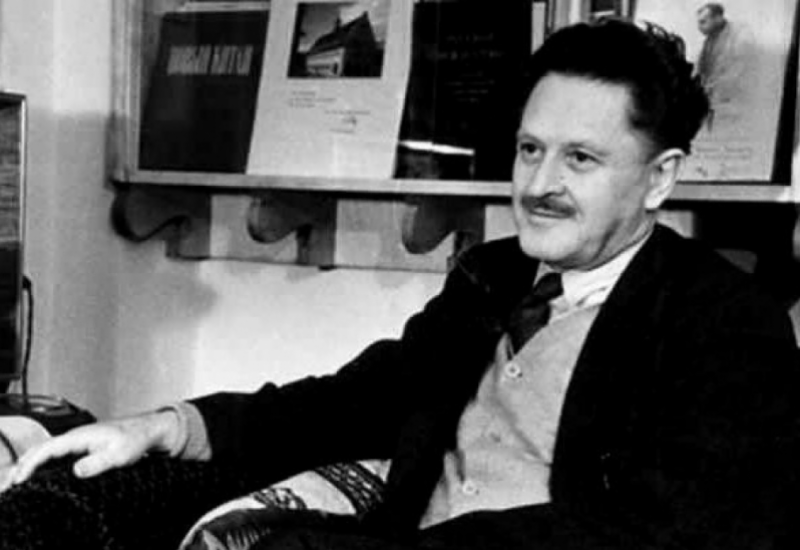 Сегодня день рождения известного турецкого поэта Назима Хикмета