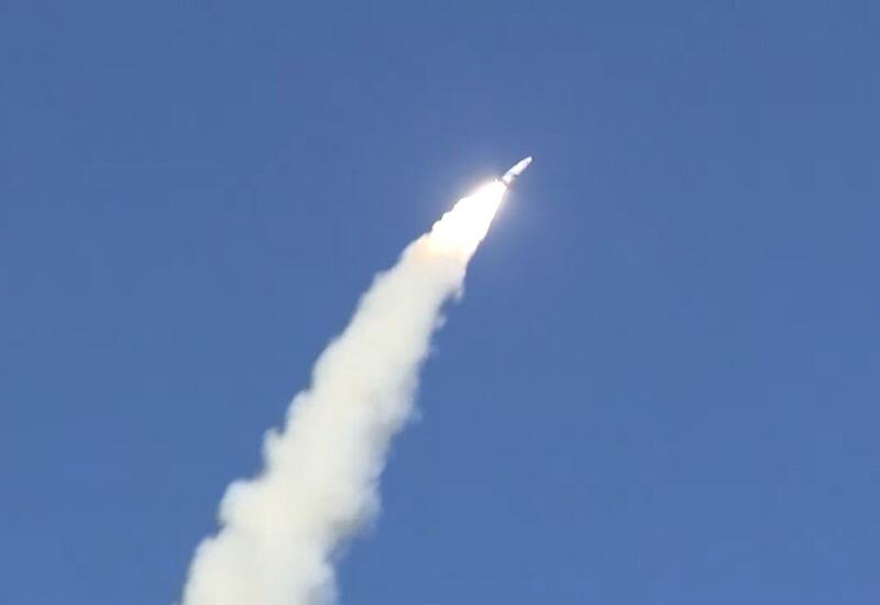 ВС США сообщили о запуске хуситами трех БПЛА и ракеты