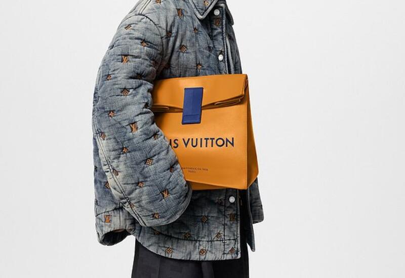 Louis Vuitton представил клатч в виде пакета для сэндвичей