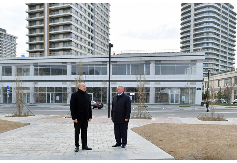 Президент Ильхам Алиев ознакомился с работами по строительству и благоустройству в Центральном парковом квартале и условиями, созданными в Офисном здании Белого города Баку