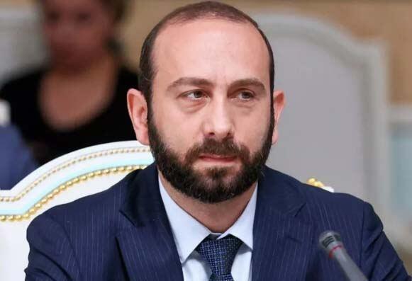 Мирзоян заверил Сербию, что Армения признает территориальную целостность Азербайджана