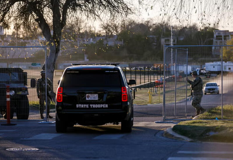 Сенатор от Техаса назвал ситуацию с мигрантами худшей за всю историю США