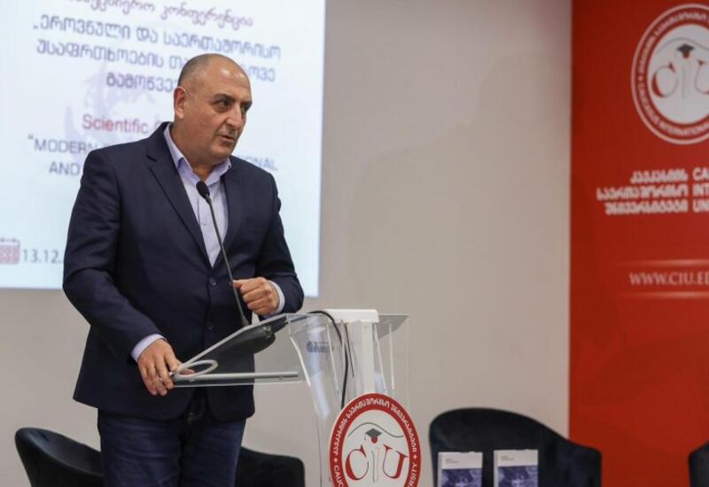 Ознакомление с пространственными отношениями. Какую роль играют мифы. Особую роль сыграло. Алкогольдегидрогеназа строение фермента. Лексическая сочетаемость иметь значение играть роль.