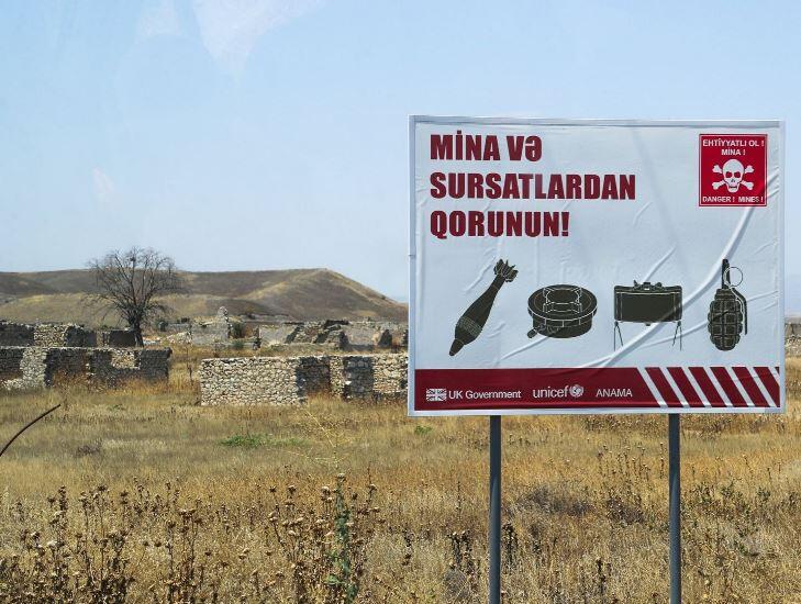 Что за игру затеял Ереван вокруг карт минных полей?