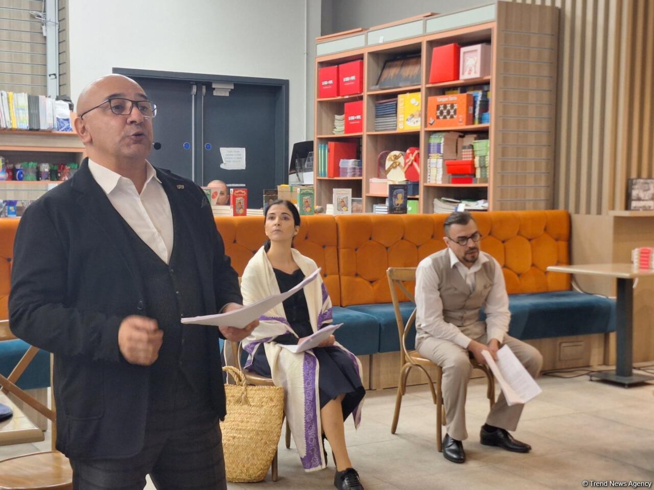 "1001-я ночь войны": в Баку прошла театрализованная читка произведения Максуда Ибрагимбекова