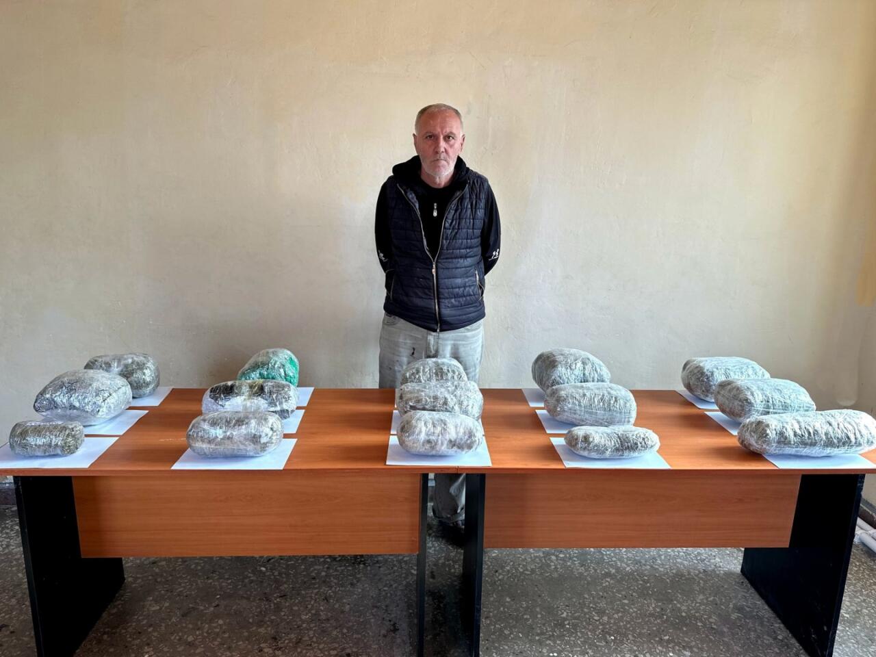 Предотвращена контрабанда из Ирана в Азербайджан более 11 кг наркотиков