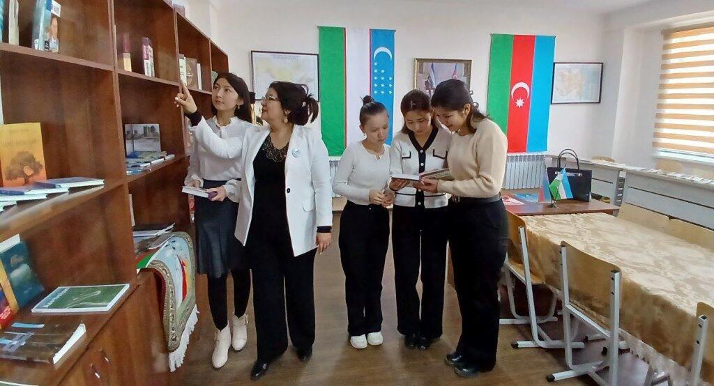 В Узбекистане изучают культуру и литературу Азербайджана