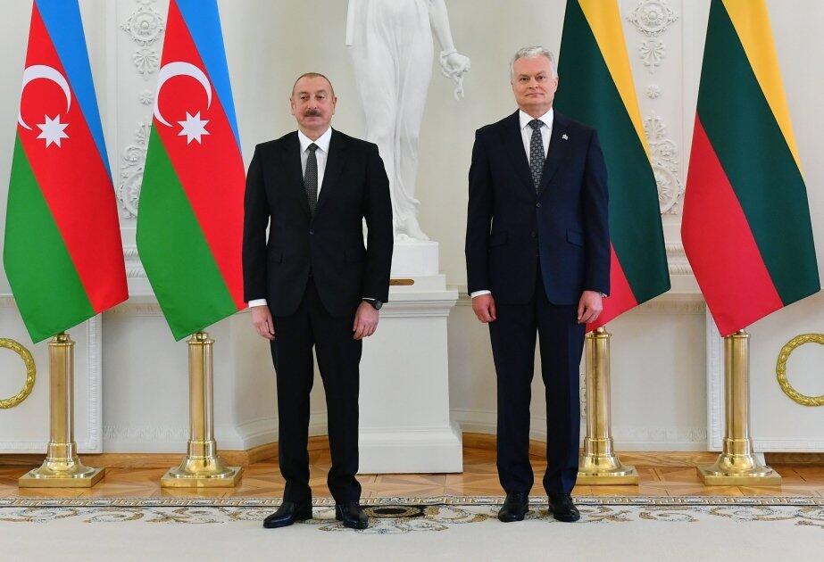 Президент Литвы поздравил Президента Ильхама Алиева с победой на выборах