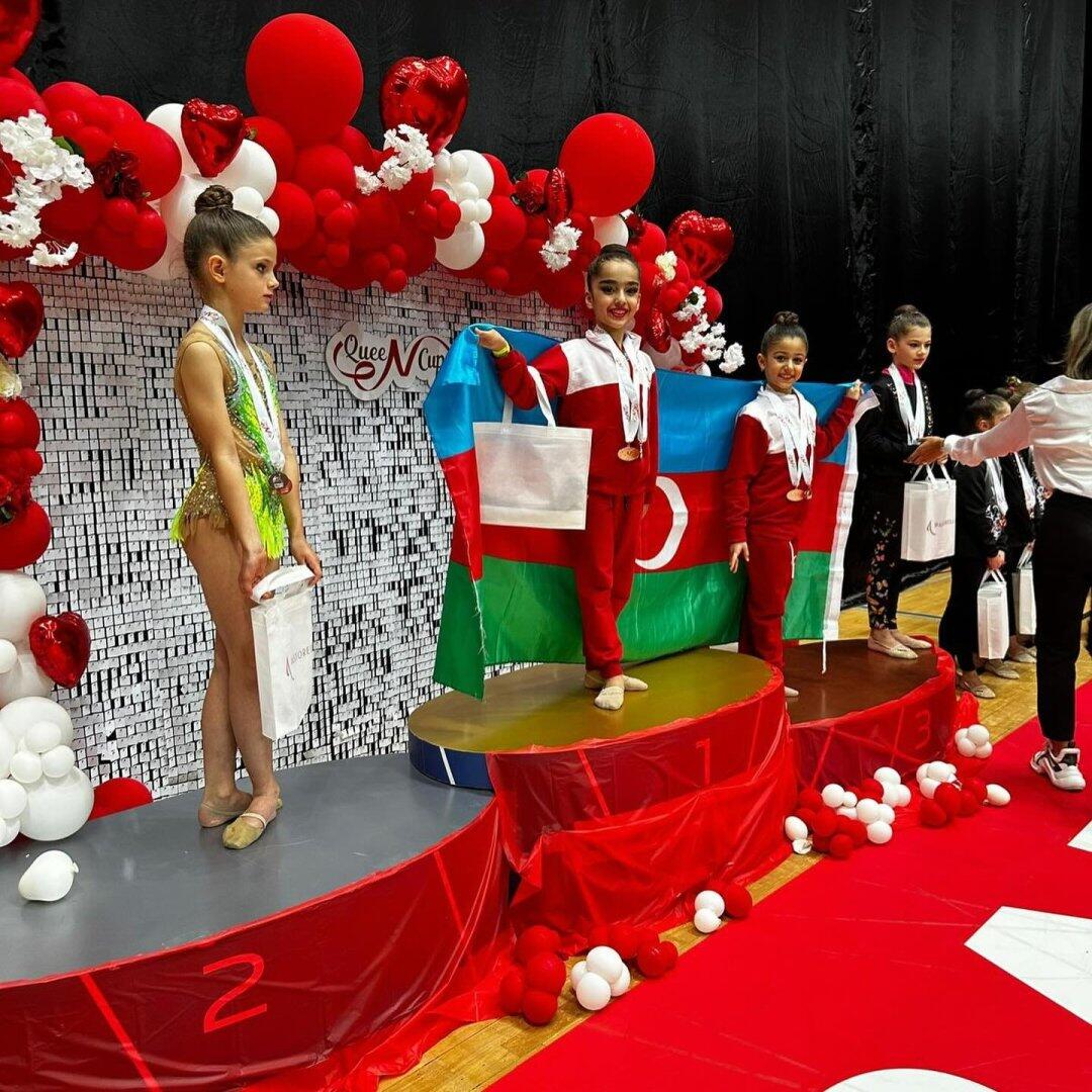 Азербайджанские гимнастки добились успеха на международном турнире "Queen Cup"